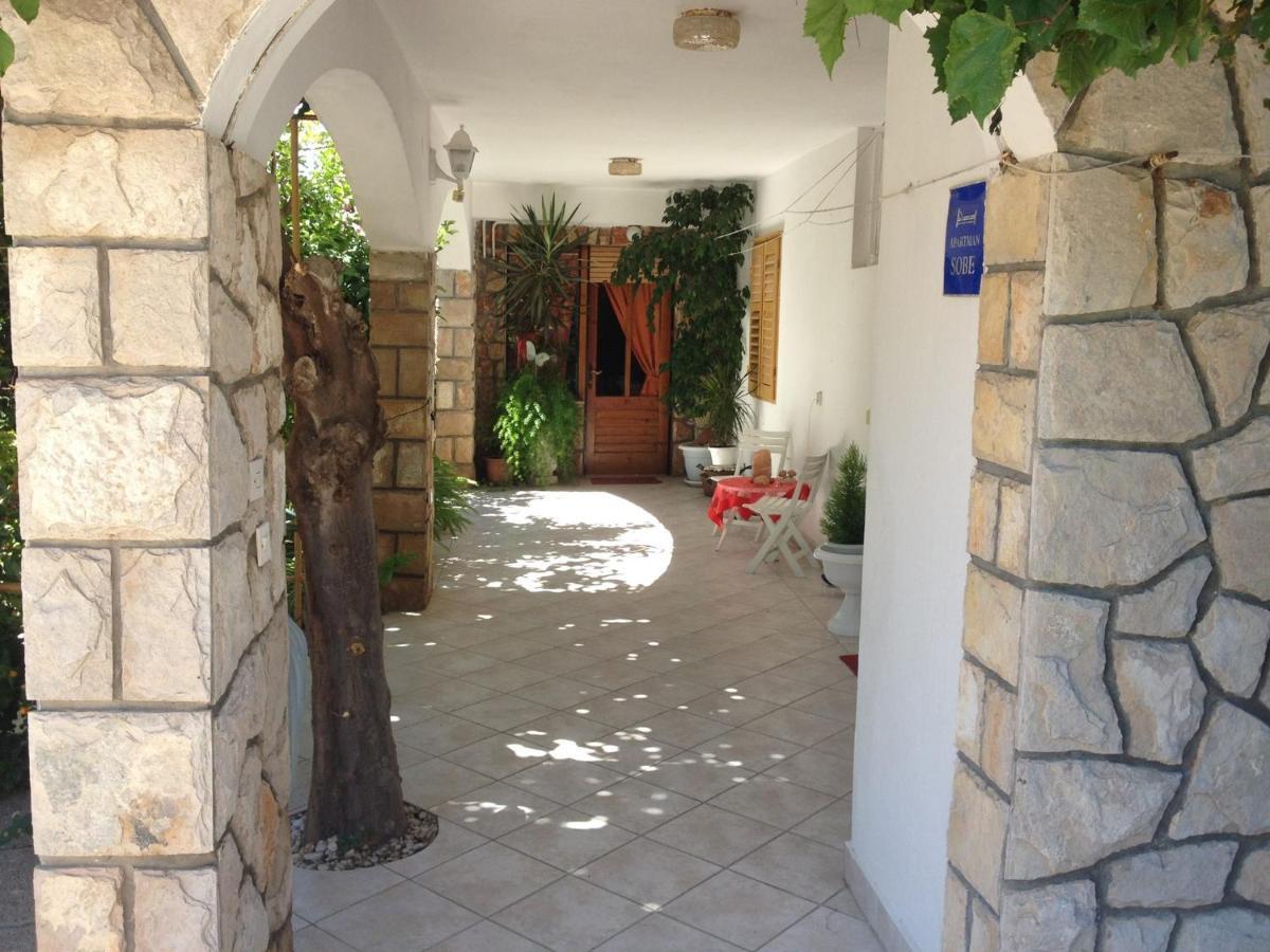 Villa Marga 耶尔萨 外观 照片